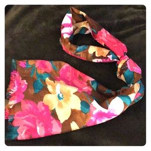 Express silk scarf